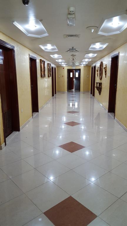 Al Bustan Tower Hotel Suites Sharjah Eksteriør bilde