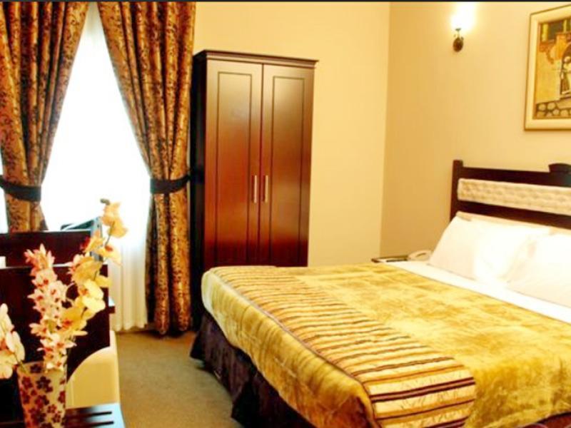 Al Bustan Tower Hotel Suites Sharjah Eksteriør bilde